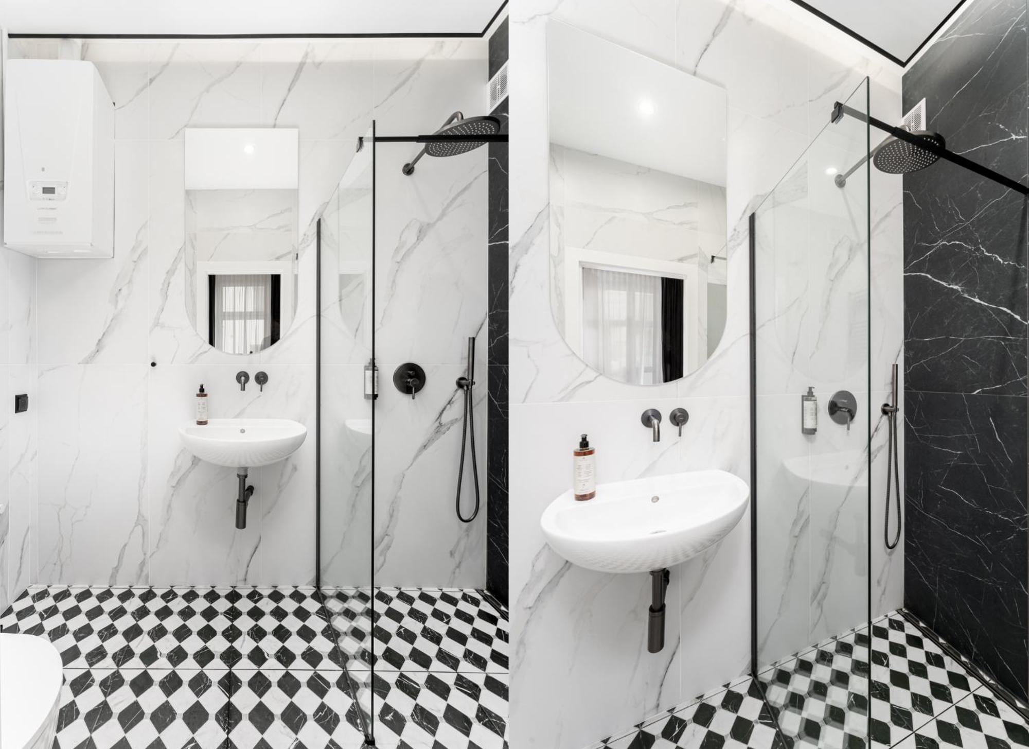 Deluxe Studio Apartment